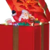 Anna's Collection kerstfiguur kerstman in cadeau rood met verlichting 20 x 20 x 20 cm
