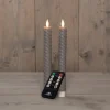 Anna's Collection LED dinerkaars Swirl bewegende vlam met timer taupe D 2,2 H 23 cm 2 stuks