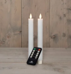Anna's Collection LED dinerkaars Rib bewegende vlam met timer wit D 2,2 H 23 cm 2 stuks