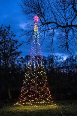 Anna's Collection vlaggenmast kerstboom met paal met 836 lampjes multi color H 5 m