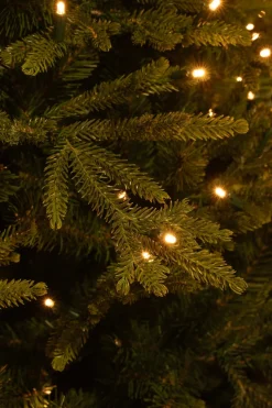 Black Box kunstkerstboom Hanson met 460 lampjes warm wit D 147 H 230 cm