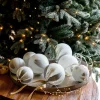 Countryfield kerstbal Lispe wit / zilver D 8 cm