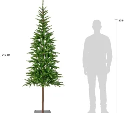 Everlands kunstkerstboom Alpbach met 220 lampjes warm wit D 75 H 210 cm