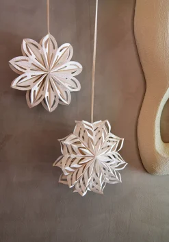 House of Seasons kersthanger bloem wit D 30 H 7 cm