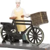 Intratuin De Brink kerstdorpminiatuur slagersjongen H 7 cm