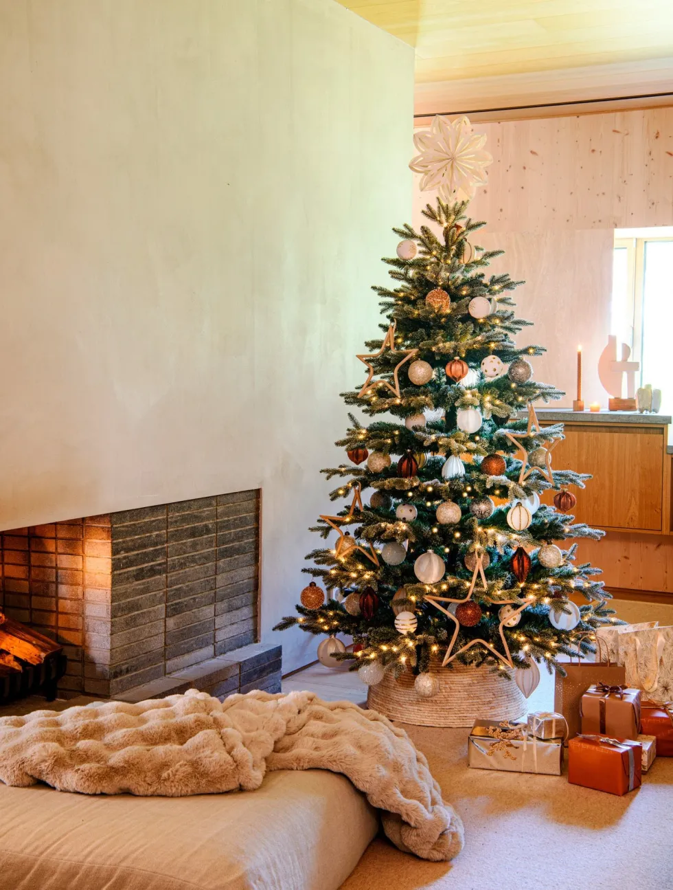 Intratuin kerstbal Scariff crème D 8 cm