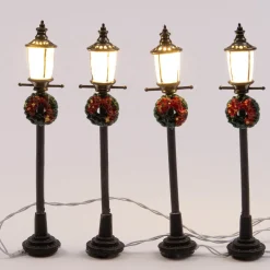 Intratuin kerstdorp verlichting straatlantaarn met krans H 10 cm 4 stuks