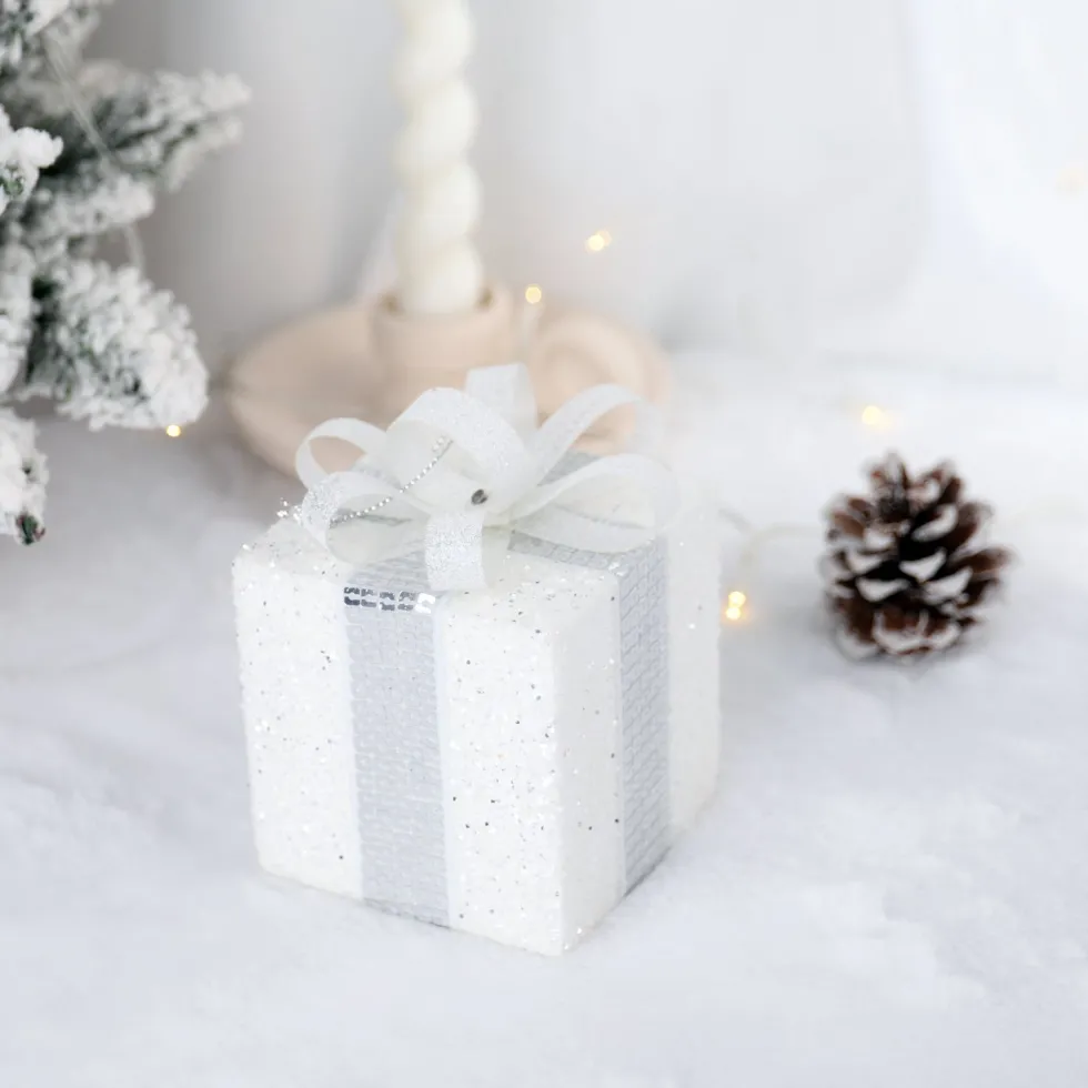 Intratuin kerst ornament Lahja cadeau wit glitter 6 x 6 x 8,5 cm