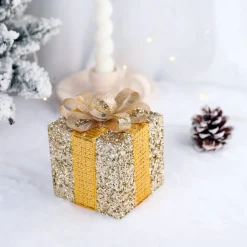 Intratuin kerst ornament Lahja cadeau goud pailletten 6 x 6 x 8,5 cm