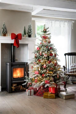 Intratuin kerst ornament Nuna cadeau rood 6,4 x 6,4 x 9,1 cm