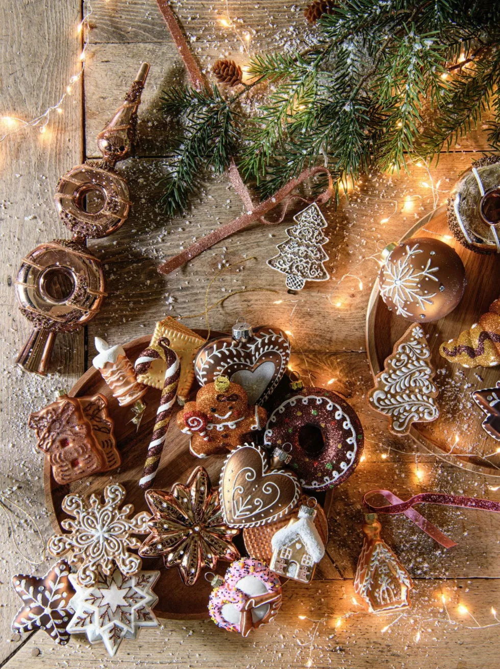 Intratuin kerst ornament winterhuisje bruin 5 x 4 x 6 cm