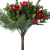 Intratuin kersttak bundel met rode bessen groen / rood 46 x 30 x 30 cm