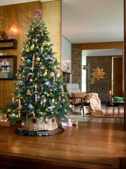 Intratuin kunstkerstboom Sven met 420 LED warm wit D 144 H 230 cm