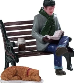 Lemax General kerstdorpminiatuur relaxing day (relaxen op bankje) 7,7 x 5,3 x 5,2 cm
