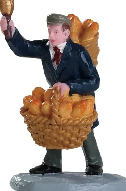 Lemax kerstdorpminiatuur bread peddler (broodverkoper) 3,5 x 4 x 7 cm