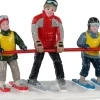 Lemax Vail Village kerstdorpminiatuur bunny slope beginners (leren skiën) 8,8 x 4,5 x 6,5 cm