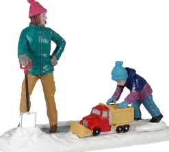 Lemax Vail Village kerstdorpminiatuur clearing the sidewalk (sneeuwruimen) 9,2 x 4,4 x 7,3 cm