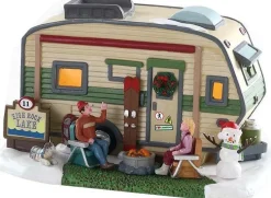 Lemax Vail Village kersthuisje High Rock Lake Trailer 17,7 x 12,6 x 10,2 cm