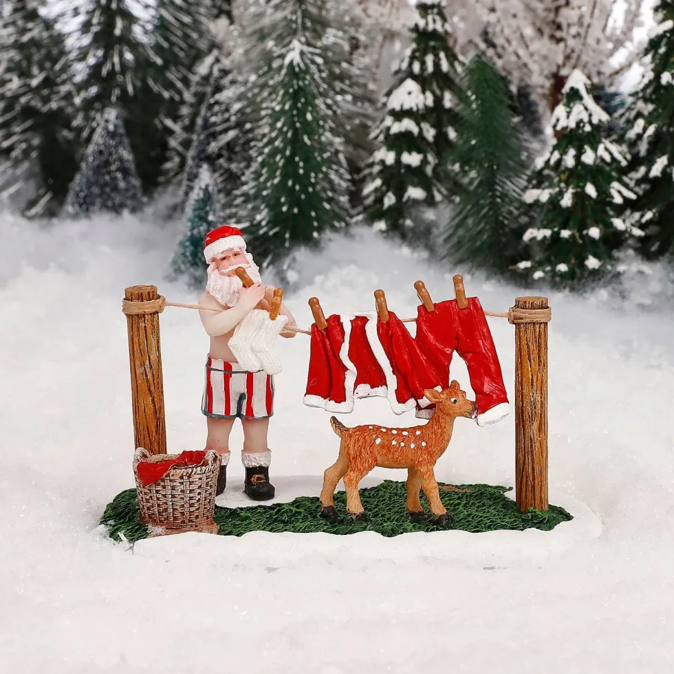 LuVille kerstdorpminiatuur wasserij met kerstman 12,5 x 8 x 7,5 cm