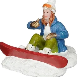 Luville Sledgeholm kerstdorpminiatuur snowboarding girl (snowboarder) 5,5 x 4,8 x 4 cm