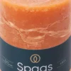 Spaas stompkaars Essential collection oranje 65 uur D 8 H 11 cm